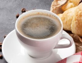 خوردن قهوه ناشتا برای لاغری ( ضررها و فواید )
